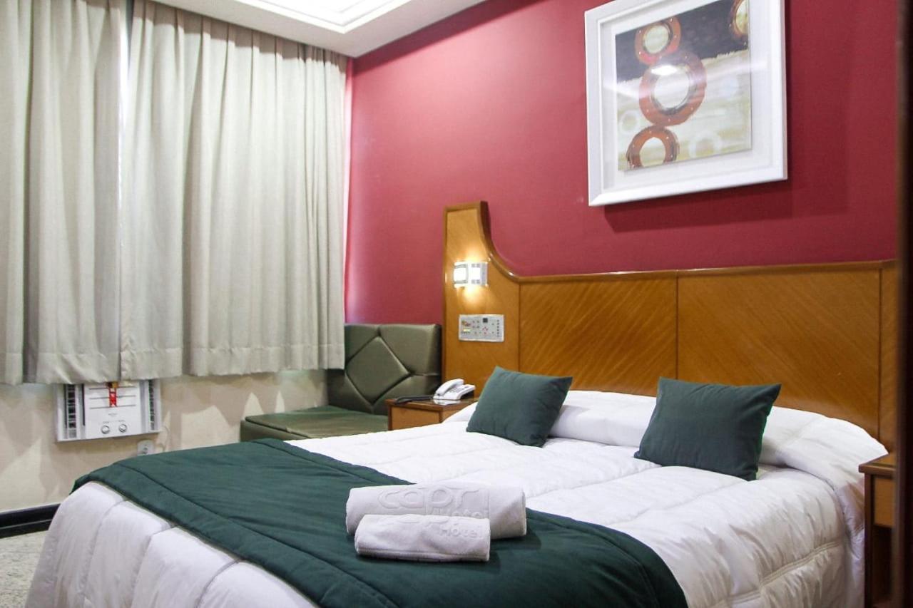 Capri Hotel Duque de Caxias Eksteriør bilde