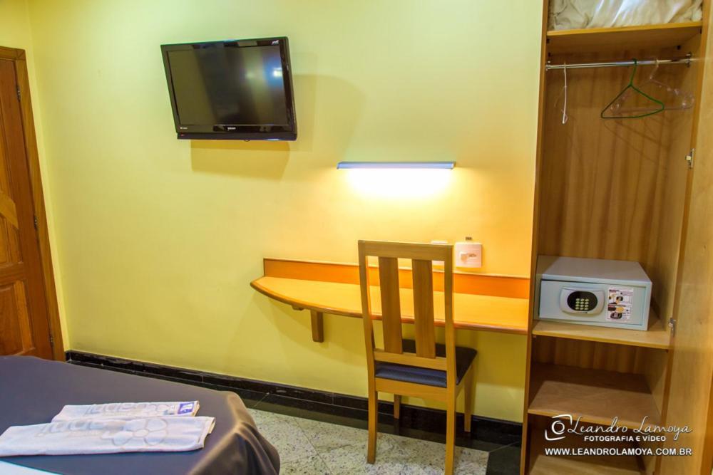 Capri Hotel Duque de Caxias Eksteriør bilde